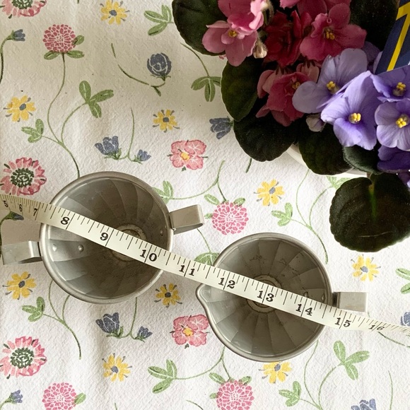 Vintage Aluminum Sugar and Creamer / Aluminum Set. - Picture 6 of 17